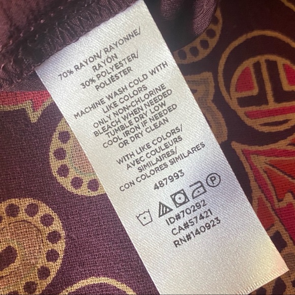 NWT LOFT Square Neck Lightweight Blouse New Shirt Maroon Purple Pink Longsleeve - Picture 5 of 8